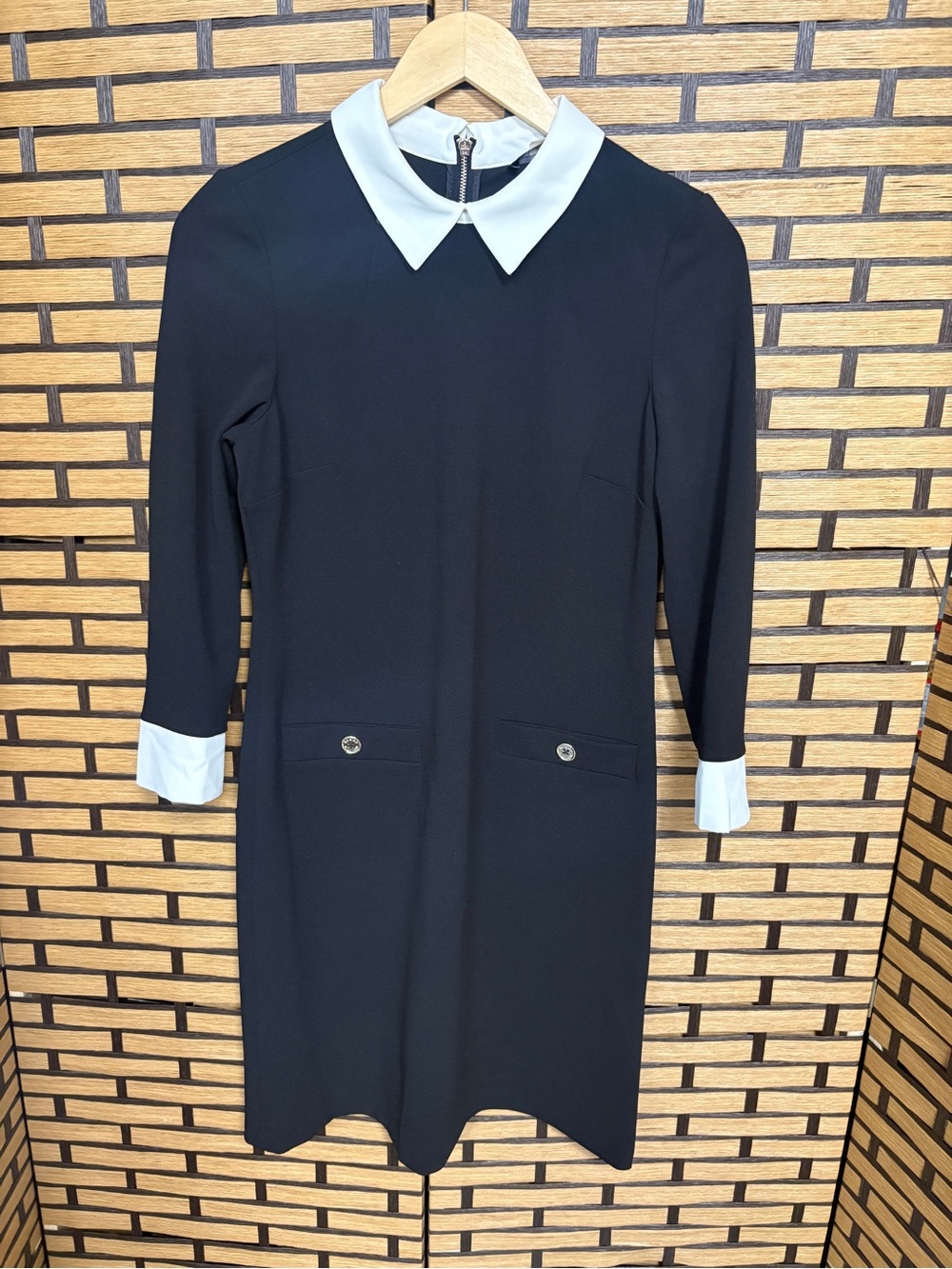 Tommy Hilfiger black and white dress size 4